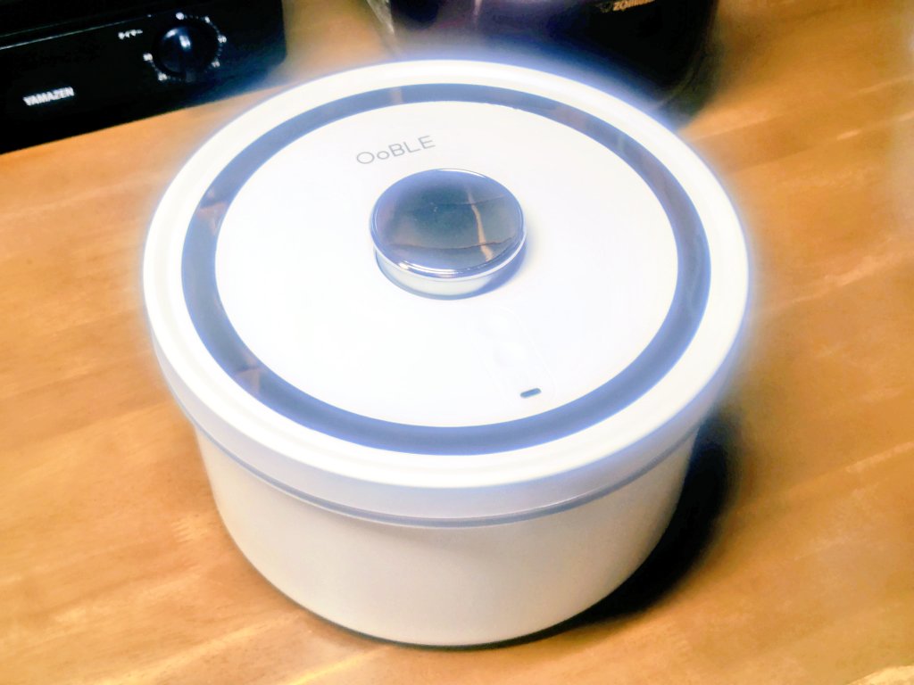 exit0811's tweet photo. 湿気が酷い我が家の米びつを買い替えました。
#OoBLE https://t.co/177HXKZF20