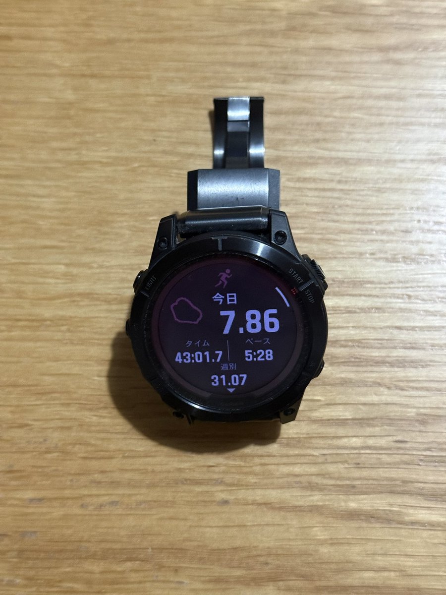 sun_drop_tree84's tweet photo. 本日も約7.7kmラン🏃‍♂️💨今日も暑いなー🫠いや、ちょっとはマシかな😓最近は暑過ぎて、ランニング中はひたすら我慢、耐えている時間が長い🥵僕は、ランニングは本来楽しいものだと思うから、出来るだけ、自分を解放して走りたい❤️‍🔥✨🐸 https://t.co/8NCJemTRIC