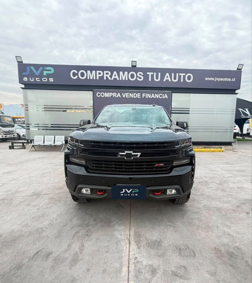 JvpAutos's tweet photo. ✅CHEVROLET SILVERADO
✅Versión: 5.3 Z71 LT 4x4 AT
✅Año: 2020
✅Kilometraje: 130.000
✅Automático 
✅Bencina 
✅Color: Gris
✅Mandos al Volante 
✅Climatizador
✅Sunroof 

✅Valor: $27.990.000.- https://t.co/eNooOzgcU9