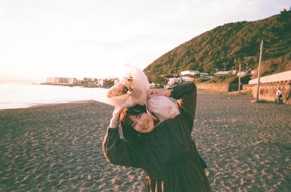 __sak_ko's tweet photo. 夫が撮ってくれた昔のフィルム写真、なんか良い。 https://t.co/whxmV9mi2Z