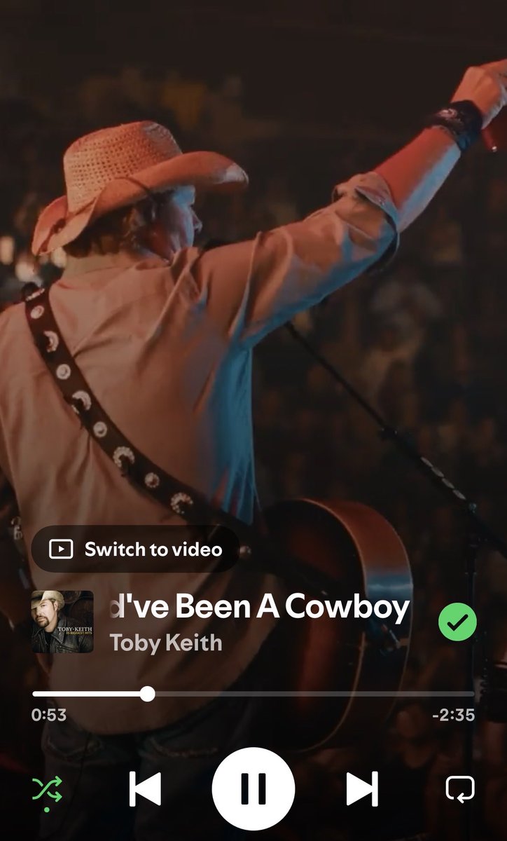 WHSCoachHop's tweet photo. Toby Keith fueled workout on a Friday!  Let’s Go! https://t.co/a7ElFxawNz