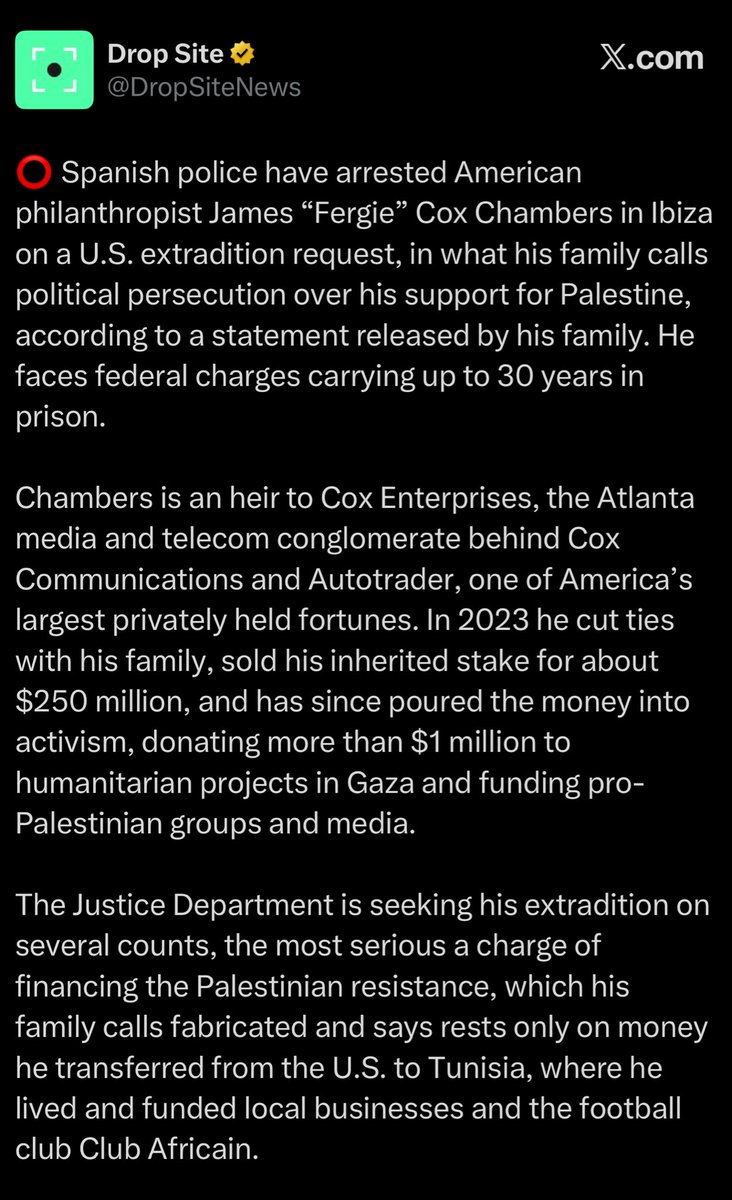 aidachavez's tweet photo. The White House is openly declaring a global offensive against the “radical left” while seeking the extradition of Fergie Chambers, a pro-Palestine activist and philanthropist. 

Any comment on this? @RoKhanna @AOC @RashidaTlaib @IlhanMN @SummerForPA @repdeliaramirez @USProgressives