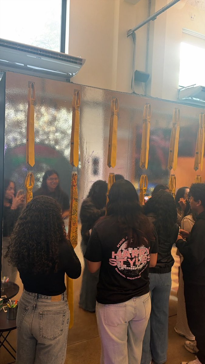 centralhshq's tweet photo. Confira como está a Pop-Up do Harry em São Paulo! https://t.co/tY27VPepGI