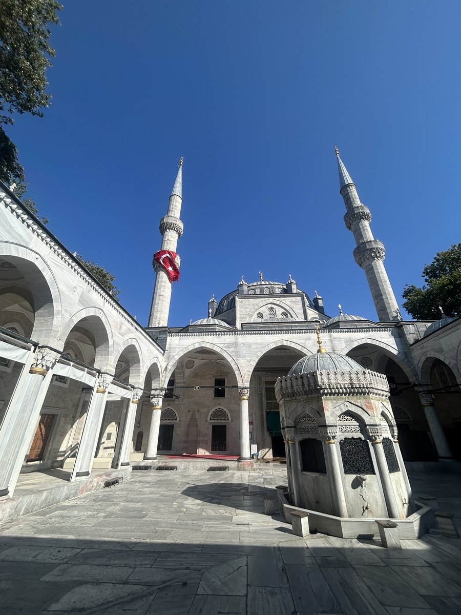 edaa_seker's tweet photo. gölge ve serinlik buradan sorulur https://t.co/c4QveUr1ke