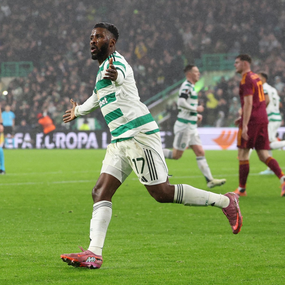 demarkesports's tweet photo. Bursaspor, Kelechi Iheanacho ile 3 yıllık anlaşmaya vardı. (Ertan Süzgün) https://t.co/u7L08Nk78s