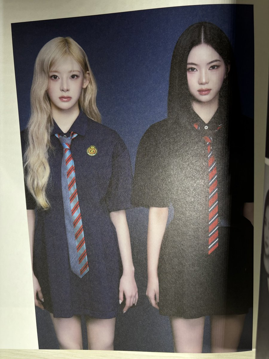 pakupaku_Sieun's tweet photo. 2人のユニットページ……あぁ、너무 좋다🥹🥹🥹🥹🥹
コンイルズで撮影してくれてありがたい
#TOKYORESIDENT @tokyo_resident 
#STAYC #스테이씨 #ステイシー https://t.co/Klr8f4uGh1