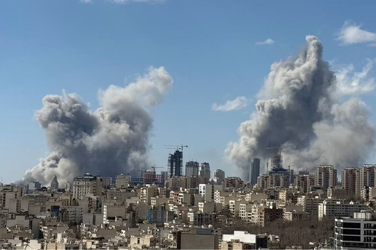 _tevhidgundemi's tweet photo. 🔴 SON DAKİKA

İran Sağlık Bakanlığı, ABD'nin temmuz ayında ülkeye düzenlediği saldırılarda hayatını kaybedenlerin sayısının 38'e yükseldiğini, yaralı sayısının ise 400'ü aştığını açıkladı. https://t.co/yrW2HgbeFx