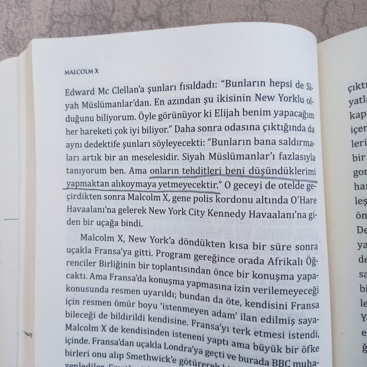 Muneveracr's tweet photo. "Onların tehtitleri, beni düşündüklerimi yapmaktan alıkoymaya yetmeyecektir."
#MalcomX https://t.co/EQhTNhX7OZ