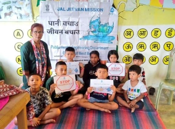 GtaPhedte's tweet photo. Stop Diarrhoea Campaign 2026 conduct at Phaguri ICDS centre. Mirik Block, Darjeeling District through IEC awareness & hand wash.
#DDWSJoinsStopDiarrhoea
#StopDiarrhoea2026
#HarGharJal
#MoJSDDWS
#JalJeevanMission
#WestBengal
#JJM https://t.co/8gOJLLWXPA