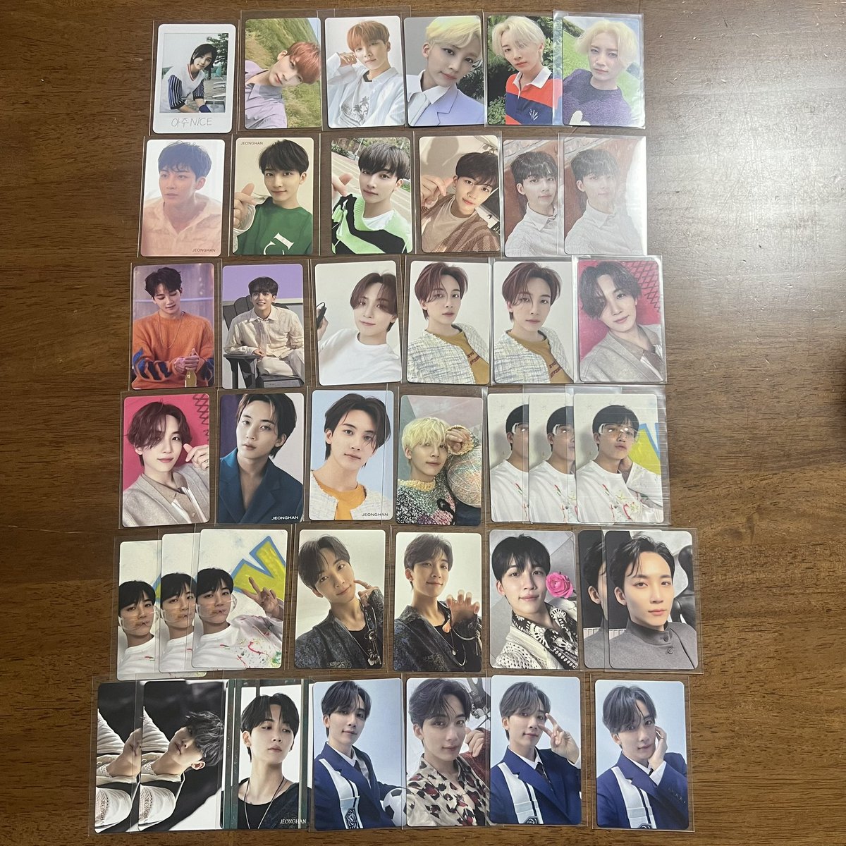 218Seokmingyu46's tweet photo. SEVENTEEN セブチ　トレカ　交換
過去　買取　

譲→写真　ジョンハン
　　정한　JEONGHAN

求→買取orギュソク🐶🍕ペアトレカor 
🐶🍕🍊の最近トレカ（ご提示ください🙇🏻‍♀️）

ミンギュドギョムのペアトレカの場合
n:1も可能です🙂‍↕️

☺︎買取の場合メルカリからでの取引 https://t.co/ZYUM9rtpS4
