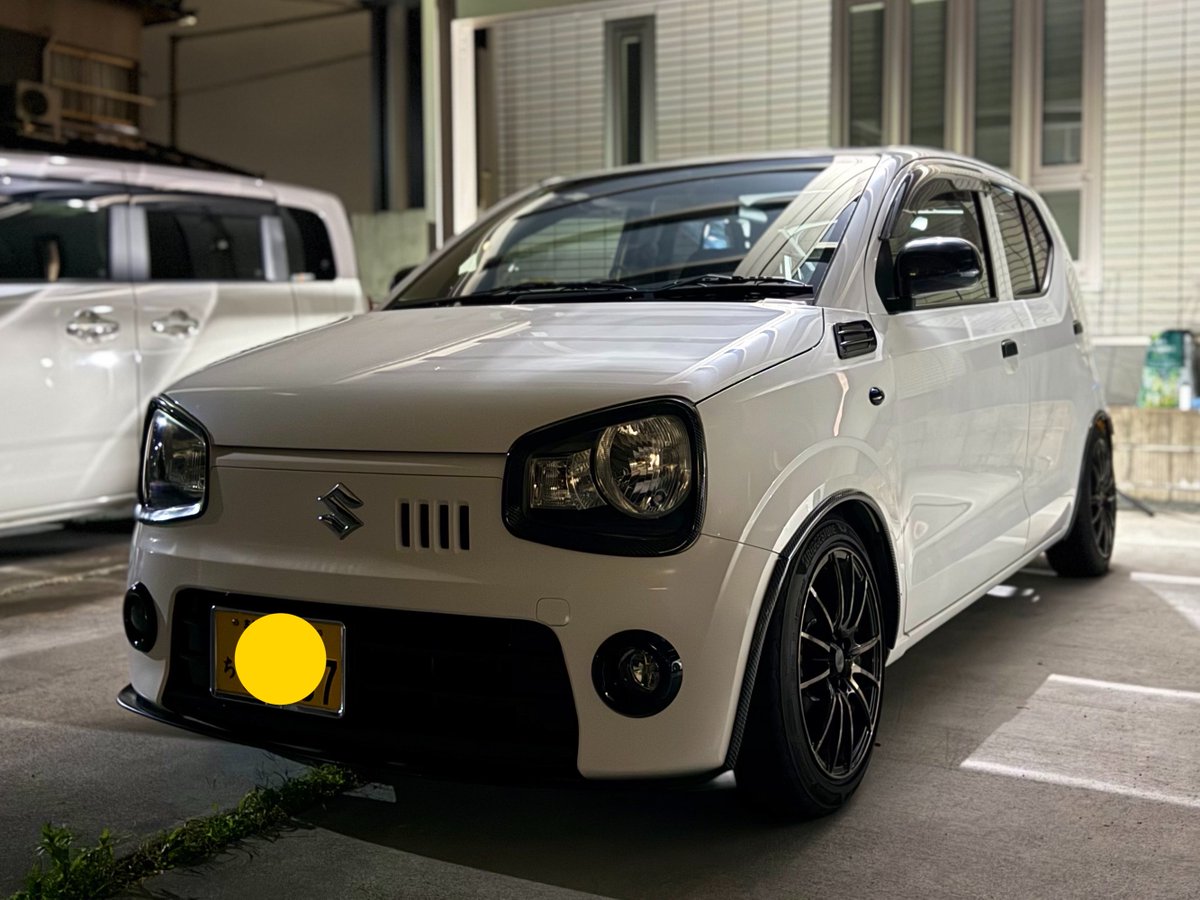 n_tRX8's tweet photo. アルト洗車からのヘルメットにコーティング
LilさんのVeilからのLumea
最近アルトはこの組み合わせ
ヘルメットはand MORE
これで明日のカートやる気アップ💪
#Lil_Detail_lab
#Veil
#Lumea
#and_MORE https://t.co/QB08woeZXR