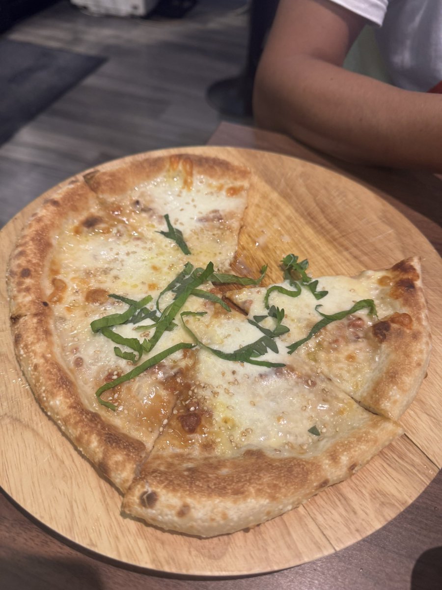 F15eagle007's tweet photo. 前から気になってた飲み屋でお鶴さん打ち上げ！

ビール→日本酒→ハイボール！ https://t.co/U5sqA8Hyea