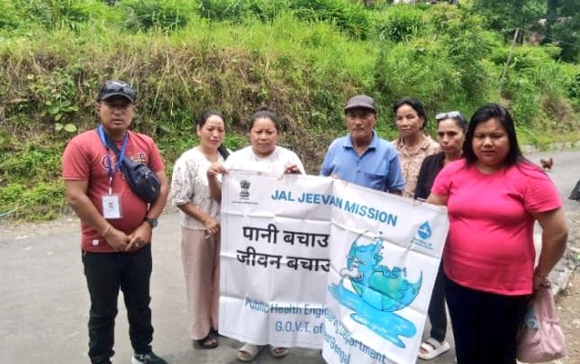 GtaPhedte's tweet photo. IEC Awareness Program is going on regarding Water Security and the collective responsibility of ensuring safe water at Darjeeling (Hill) &amp; Kalimpong District.
#JalJeevanMission 
#HarGharJal 
#WestBengal https://t.co/TnKfAEmFqZ