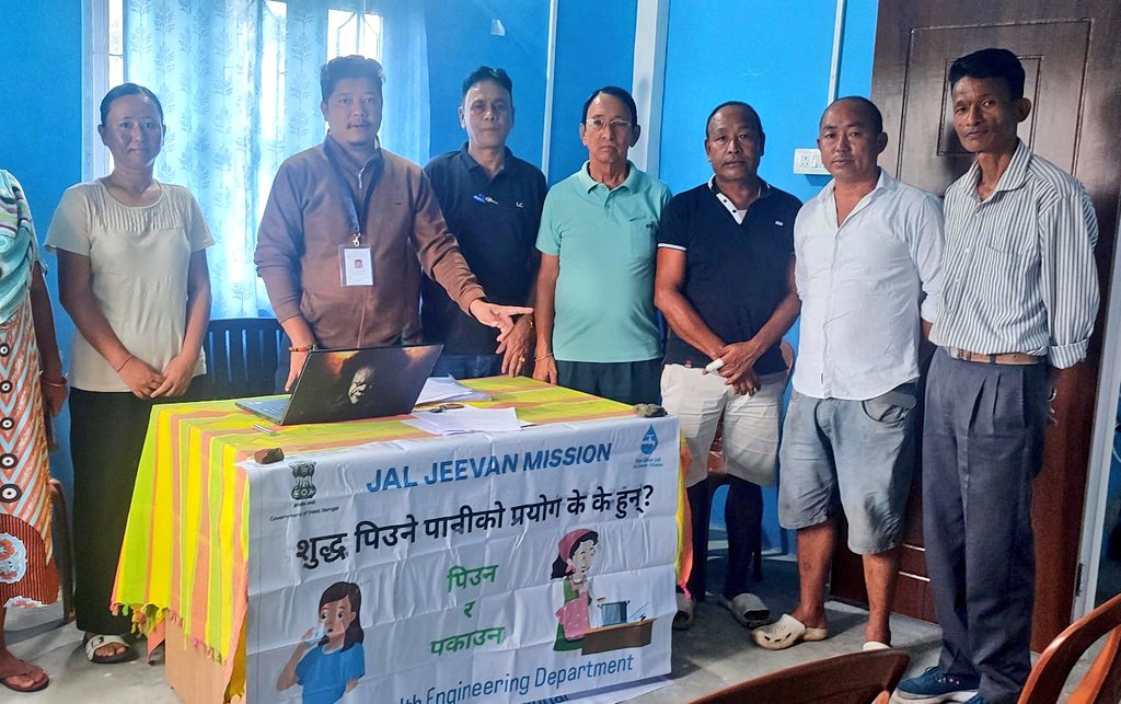 GtaPhedte's tweet photo. IEC Awareness Program is going on regarding Water Security and the collective responsibility of ensuring safe water at Darjeeling (Hill) &amp; Kalimpong District.
#JalJeevanMission 
#HarGharJal 
#WestBengal https://t.co/TnKfAEmFqZ