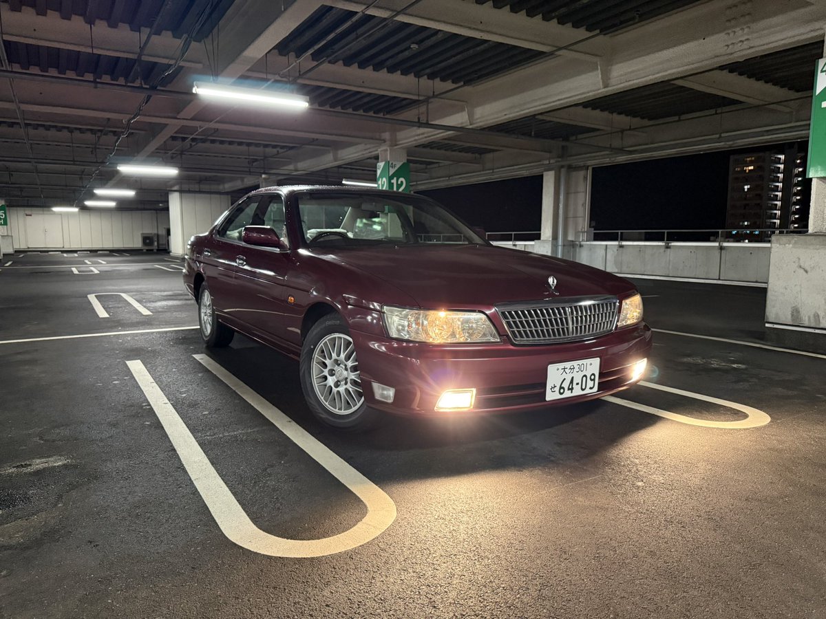 reeeeeeo55's tweet photo. というわけで…

𝟎𝟐′ 𝐍𝐈𝐒𝐒𝐀𝐍 𝐋𝐀𝐔𝐑𝐄𝐋 (𝐂𝟑𝟓)
𝐌𝐞𝐝𝐚𝐥𝐢𝐬𝐭𝟐𝟓 𝐍𝐀𝐕𝐈 𝐄𝐝𝐢𝐭𝐢𝐨𝐧Ⅱ

増車しちゃいました！！

ここ近年ずっと欲しかったC35を手にできてまじで感無量…
そしてNAVI Editionと言うより爺Edition😂

ローレル、日産乗りの皆様よろしくお願いいたします。 https://t.co/2TinKPrjBv