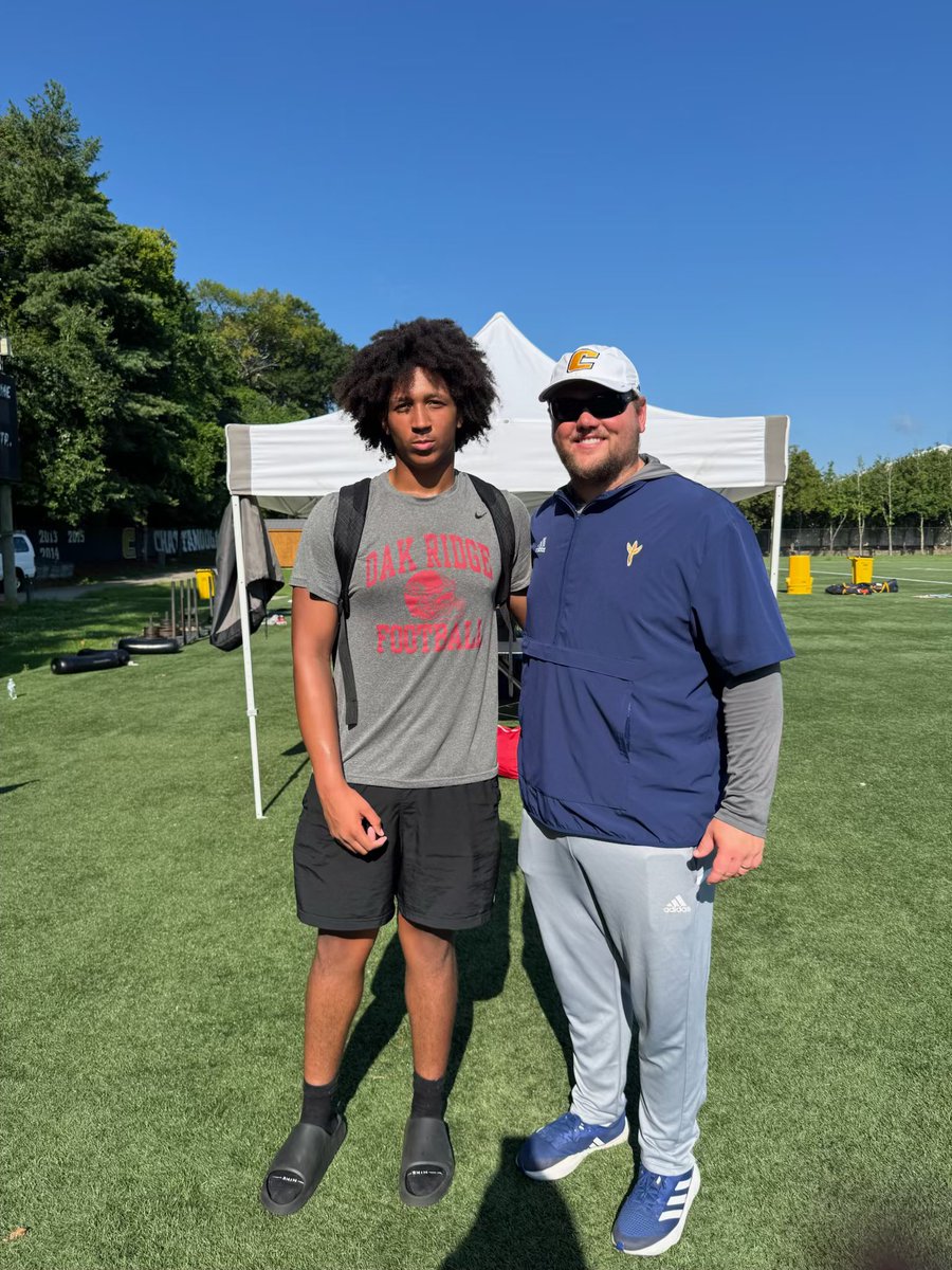BrendenOliver72's tweet photo. Had a great camp day at the university of Chattanooga @Coach_Rang @OR_FB_RECRUITS @ORHSCoachDay @CoachKevinRevis @GoMocsFB @PrepRedzoneTN @BaffordJared https://t.co/hvwBXgIBSK