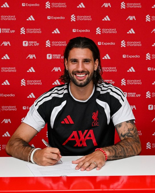 id_lgk's tweet photo. [🚨] OFFICIAL:

Dominik Szoboszlai telah menandatangani kontrak jangka panjang dengan Liverpool, yang akan membuatnya tetap bermain di Anfield hingga akhir Juni 2031. [@LFC] https://t.co/DSDfF8sYEt