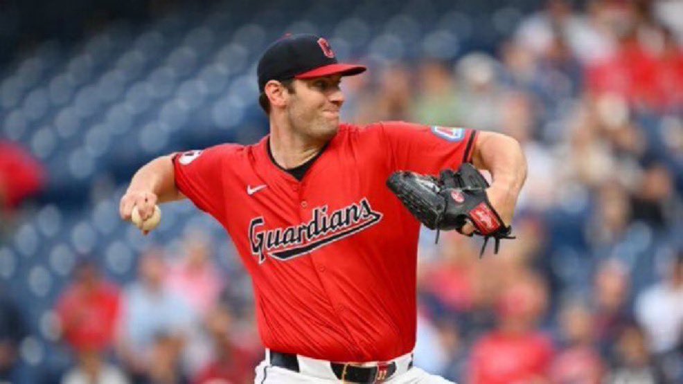 AlexCaruso's tweet photo. Play of the Day.

Gavin Williams Over 6.5 Strikeouts

50❤️ and I’ll drop MLB Play #3 

Williams is facing the Pirates who have the 4th HIGHEST Strikeoit rate which is ALL HE NEEDS

As he’s over in 8/9 vs top 6 K rate, bottom 25 walk rate teams and his only miss out as 6 Strikeouts

Averaging 9 strikeouts in those games and he’s over in four straight home games vs Top 5 K rate bottom 25 walk rate reams

On top of the Pirates never facing him before is an extra edge for the pitcher when they haven’t seen his stuff

Best Line: -150 DraftKings