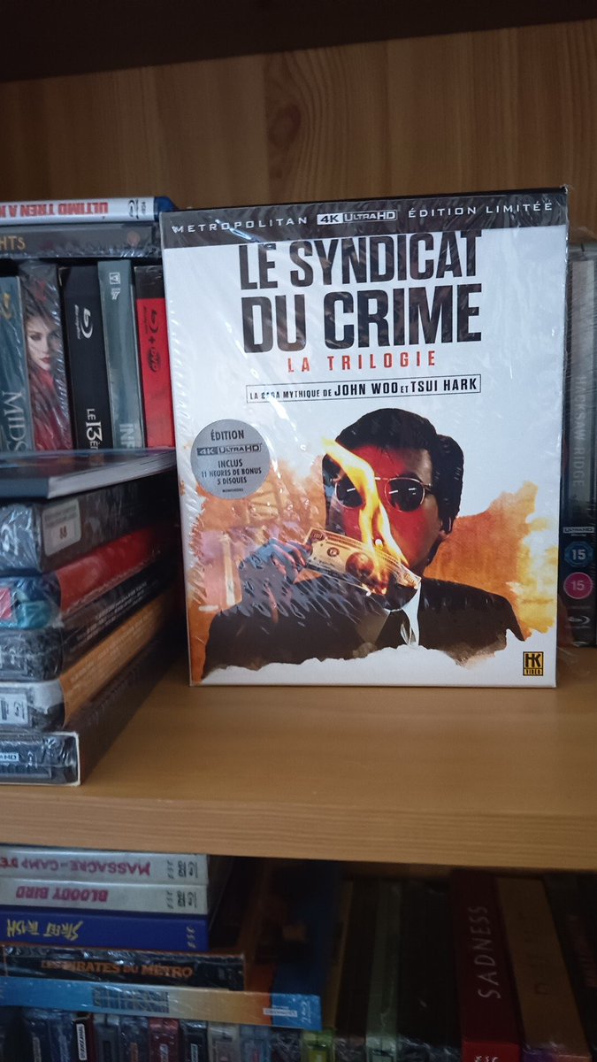 DPOcomix's tweet photo. @HkCine Oui merci ,une semaine que tout le monde paradent sur les réseaux car des magasins l'ont reçu en avance 😅
Content d'avoir enfin le mien pour payer le workprint du 2 https://t.co/BY5gfVAPTy