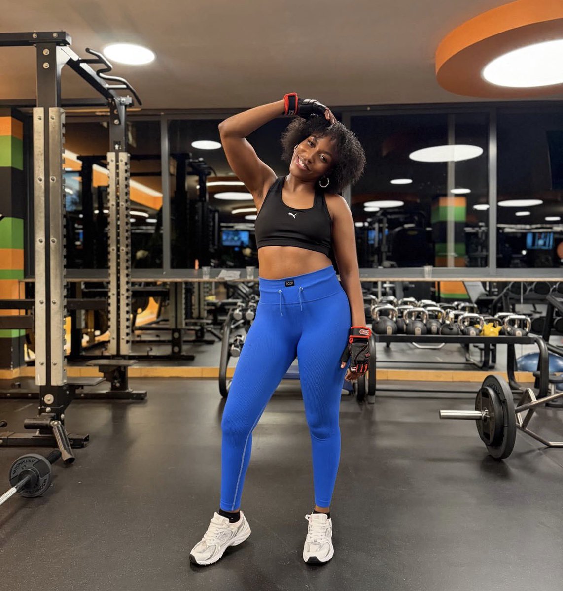 SweetFmUG's tweet photo. #SweetFmUG
🍭 Munuune 

Omu'switi @IamVinka, what's your secret of hitting the gym.? 🤔😂 https://t.co/1Moiq6ndCs