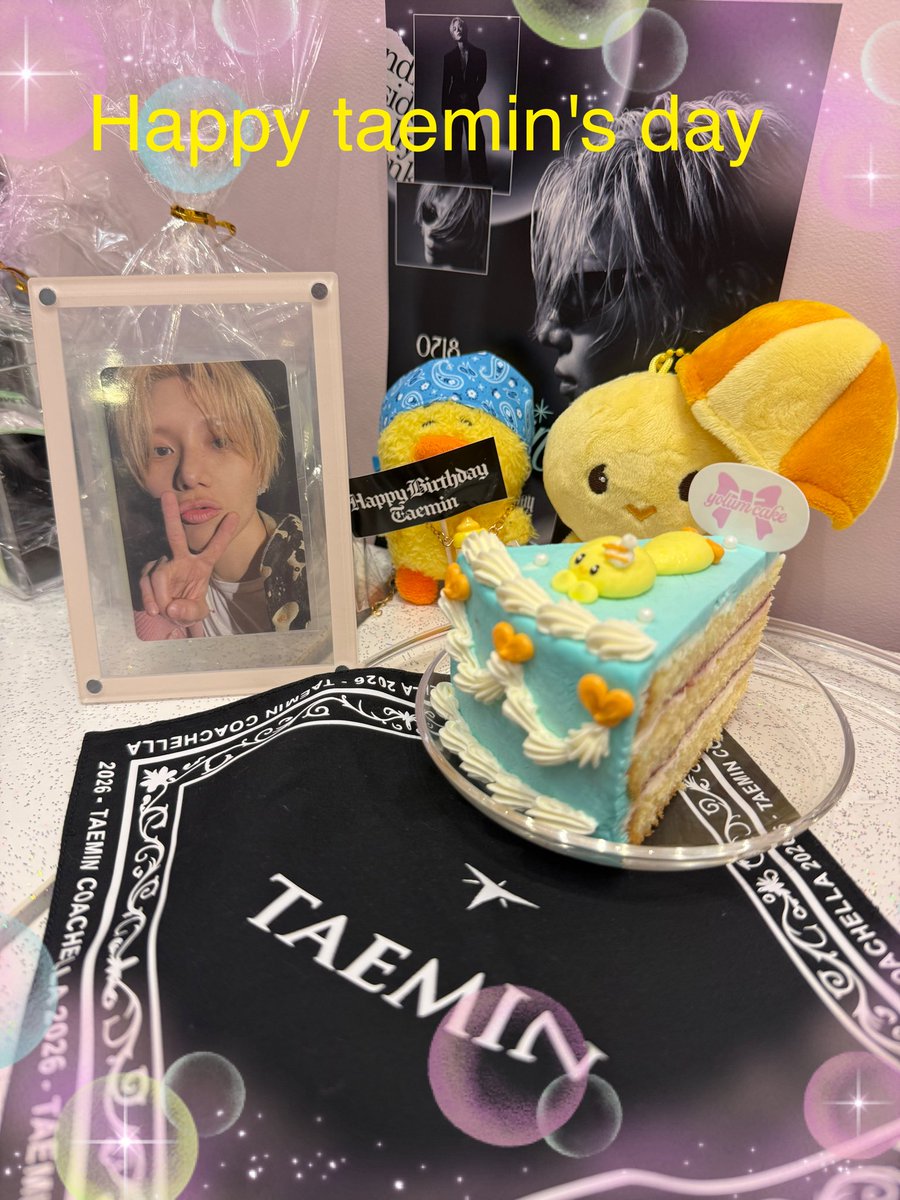 Naomi6379T's tweet photo. 사랑해🩷
だいすき❤️
これまでも、これからも、
夢が叶えた〜🥰
なテミンでいてください🩷

#여름에피어난_태민이의계절
#HAPPY_TAEMINBDAY https://t.co/6mmwGfdjj1