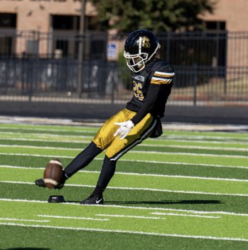 CoopWolffkicker's tweet photo. Excited to compete with some of the best this weekend at Kohl’s National Invitational Scholarship Camp! #kicker
#punter #classof2030 #cooperwolff
#carrolltontrojans #football @KohlsKicking @Carrollton_High @CoachJoeyKing @Trojan_Sports @GradickSports https://t.co/83g13wYqKK