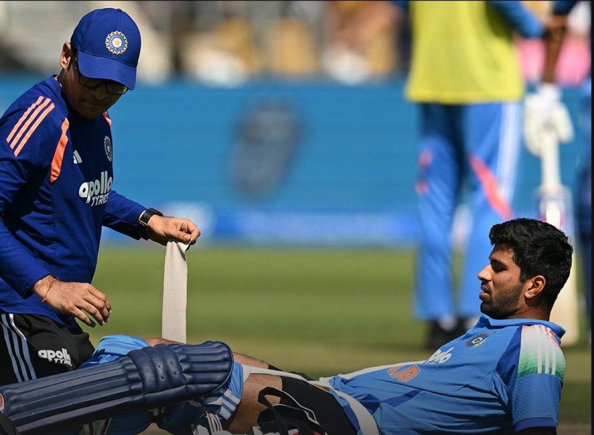 Johnsonn_21's tweet photo. 🚨 BAD NEWS FOR INDIA 🚨 

- Washington Sundar ruled out from 3rd ODI v England.
- A very big loss for Gautam Gambhir and India as their premium All Rounder will not be available for the game. https://t.co/r7ZwcPDcOd