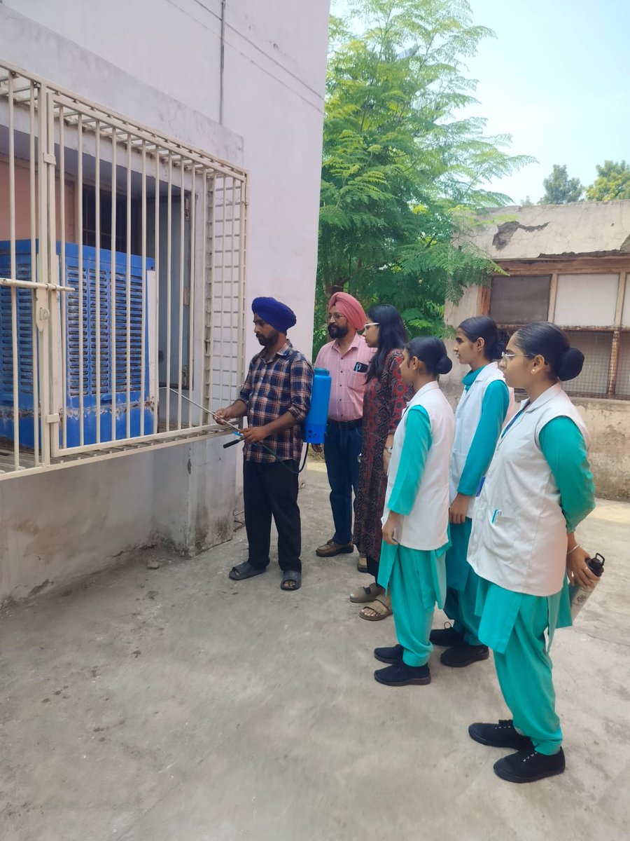 RupnagarDpro's tweet photo. To curb dengue, health department has launched campaign in Rupnagar in which a survey of 303 households was conducted, 939 containers were inspected, and dengue larvae found at 4 locations were destroyed on the spot. https://t.co/bGKQj7VtBn