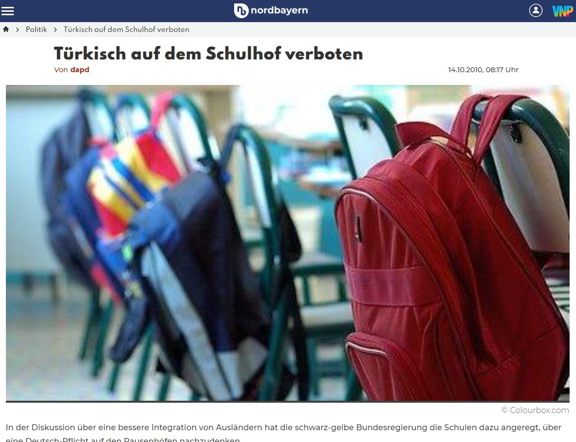 Akuma_Neu's tweet photo. Deutsche be like: 
"Gute Ausländer - Schlechte Ausländer" https://t.co/e7PZhGr5PW