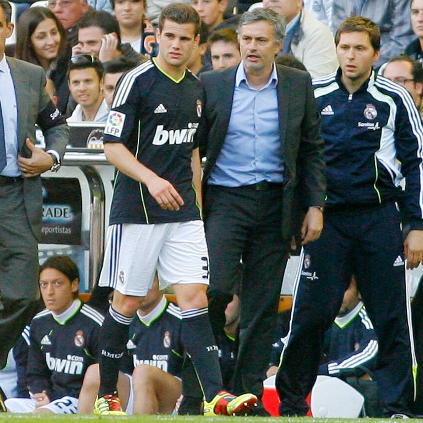 MadridXtra's tweet photo. 🚨 José Mourinho has called up 16 academy players for preseason.

José gave 20 academy players their Real Madrid debut in his first spell. @diarioas https://t.co/IsqDCAgJB8