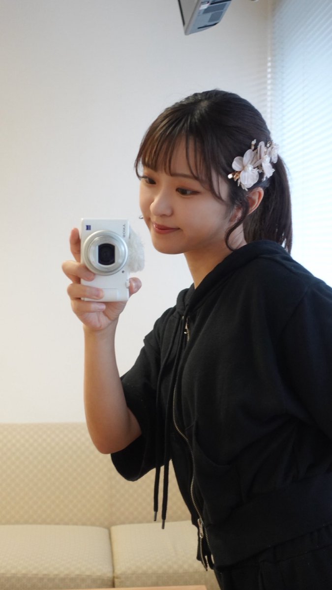 ai1210vn's tweet photo. 昨日は#君嘘コンサート 大分公演、
お越しくださった皆様ありがとうございました！！
2度目の大分での公演、ヴァイオリンの音がムラなく広がるホールで弾けて幸せでした✨

明日はついに千秋楽、東京公演！6公演、なんだかんだあっという間だな〜最後まで頑張ります💪 https://t.co/rqDcaCdebk