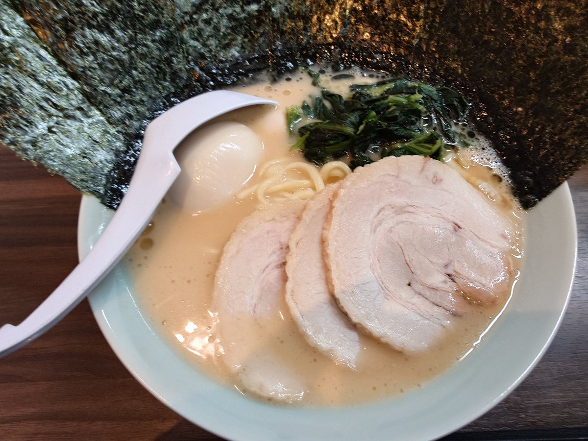 catorantan's tweet photo. 固め濃いめ多めがジャスティス🍜
#エオルゼアラーメンは心のベネディクション部 https://t.co/4ftAdUSu6C