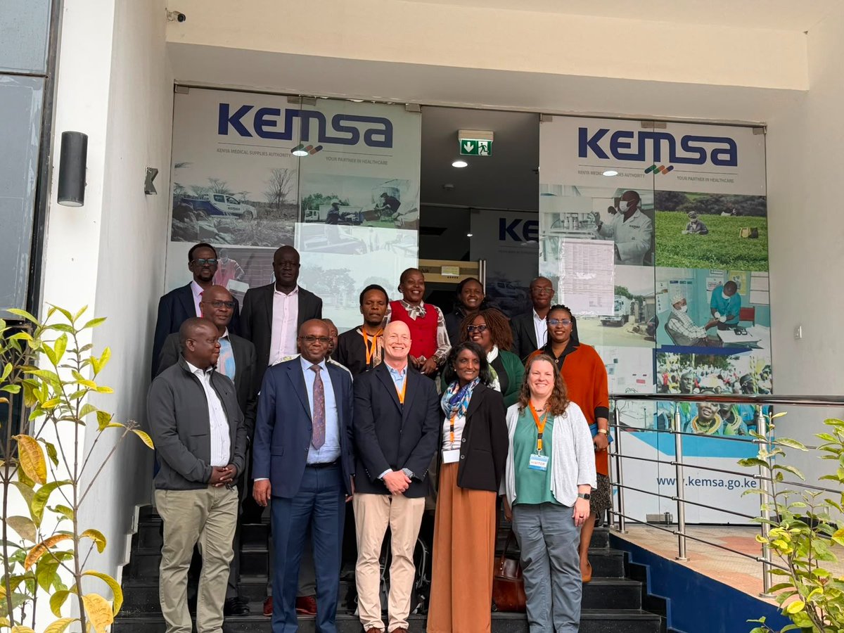Kemsa_Kenya's tweet photo. KEMSA today hosted a delegation from the U.S. Department of State Office of Inspector General (OIG) for a familiarisation visit to gain deeper insight into the Authority's role in strengthening Kenya's healthcare supply chain and supporting Universal Health Coverage (UHC). https://t.co/YZ1ldYZXKl