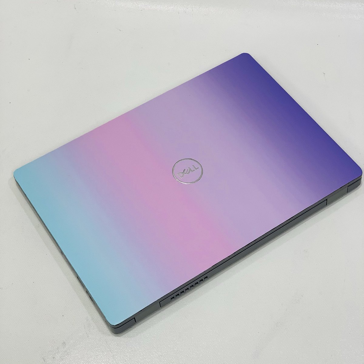 JapanAaj's tweet photo. DELL Latitude 5310
中古ノートパソコン
目立つキズはございません。
第10世代〜Core i5
Windows 11 pro 64 bit
コア i5-10210U 2.11GHZ
メモリー8GB
SSD-NVMe 256 GB
13.3"フルHDインチ／カメラ有り
Wi-Fi/bluetooth
#hp #Probook #ノートパソコン
#SSD #エイチピー

店の住所：
https://t.co/QjONutO2kH