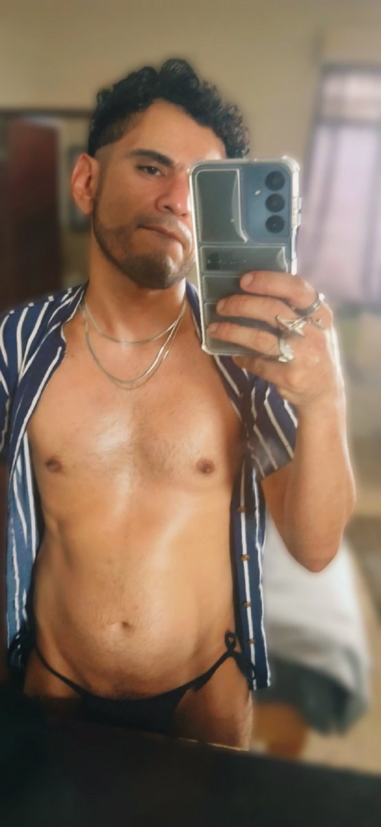 SantiagoLares6's tweet photo. Por eso, y luego que? 😏😏😏 https://t.co/kgR3fI7qWw