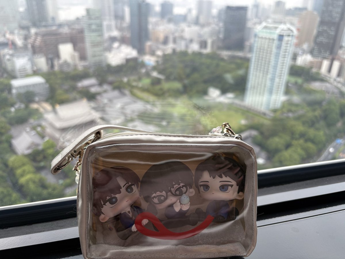 moi3enne's tweet photo. 玄武1チーム連れて出かけたけど天気悪過ぎて全然景色良くない
ティニ活したけど欲しかったアクキーほぼ売り切れだったな https://t.co/rVauxih5S3