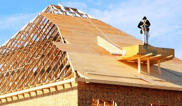 hollyanndoan's tweet photo. Housing starts are on track to fall below 2025 levels and nowhere near targeted construction rates needed to restore affordability, according to @CMHC_ca.
https://t.co/E9LPY6uYHo
@gregorrobertson @HICC_ca #cdnpoli https://t.co/XiXpkPy3ZN