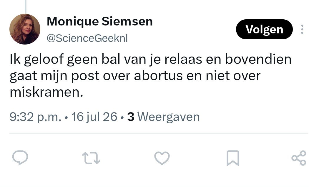 melanie tweet media