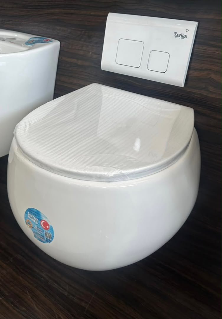 RUrenma's tweet photo. π½ Transform your bathroom with quality sanitary wares that combine style, comfort, and durability.
We stock a variety of WC sets, wall-hung toilets, wash hand basins, and more to suit every taste and budget.
π© DM us for prices, available designs, and delivery.
#SanitaryWare https://t.co/9e7uMrBGtd