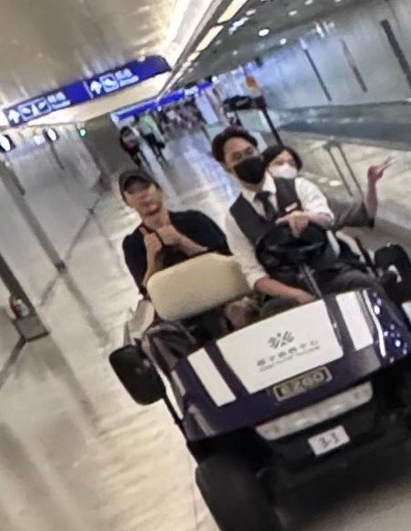 i was about to ask wheres bobby? but then i just need to zoom in
