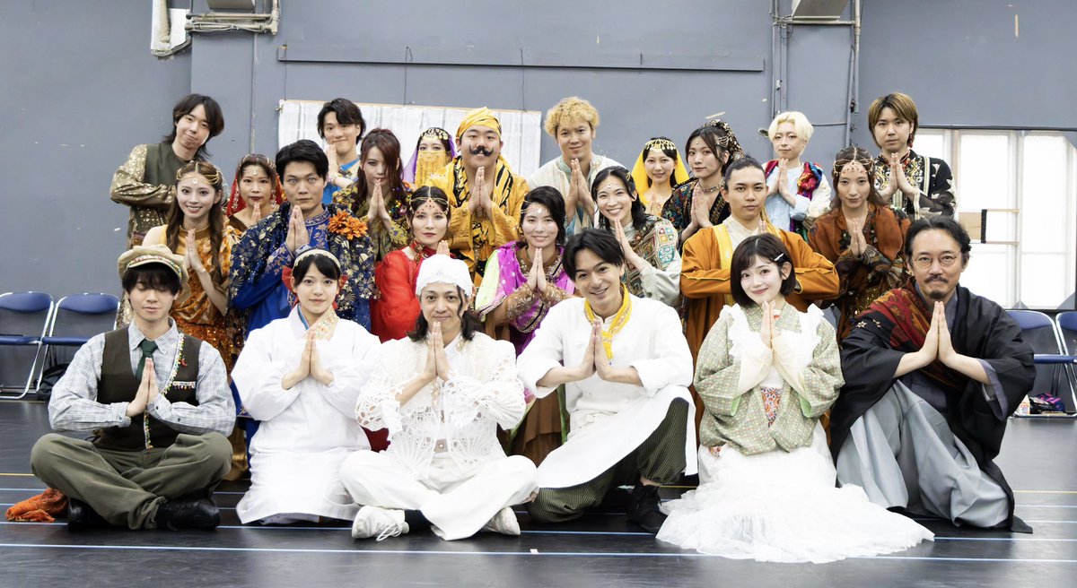 kokoro_odorupro's tweet photo. 踊る恋と革命のインドカリー
本日は衣装付き通しでした！

既にお席は見切れ席も込みで96%埋まっております。
本日は株式会社中村屋様の広報の方がいらしてくださいました。

とても喜んでくださり、
公演への自信が深まりました！

満席まであと僅か！
引き続きよろしくお願いいたします！

#ナマステ https://t.co/YSn3VTT9Mj