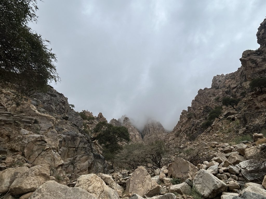 poweraxt's tweet photo. ⛰️ https://t.co/iRSlUi1qLC