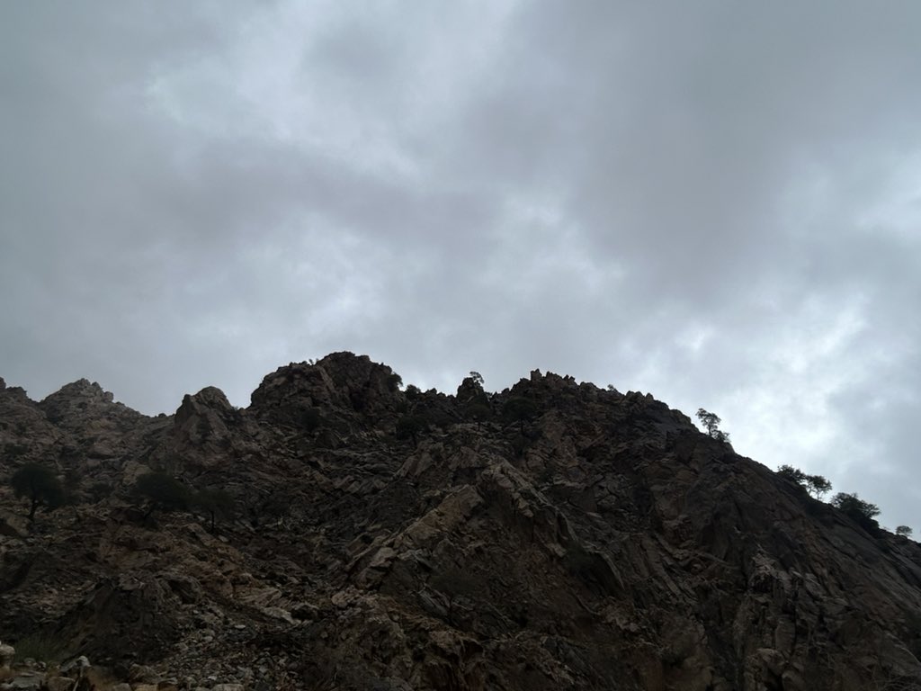 poweraxt's tweet photo. ⛰️ https://t.co/iRSlUi1qLC