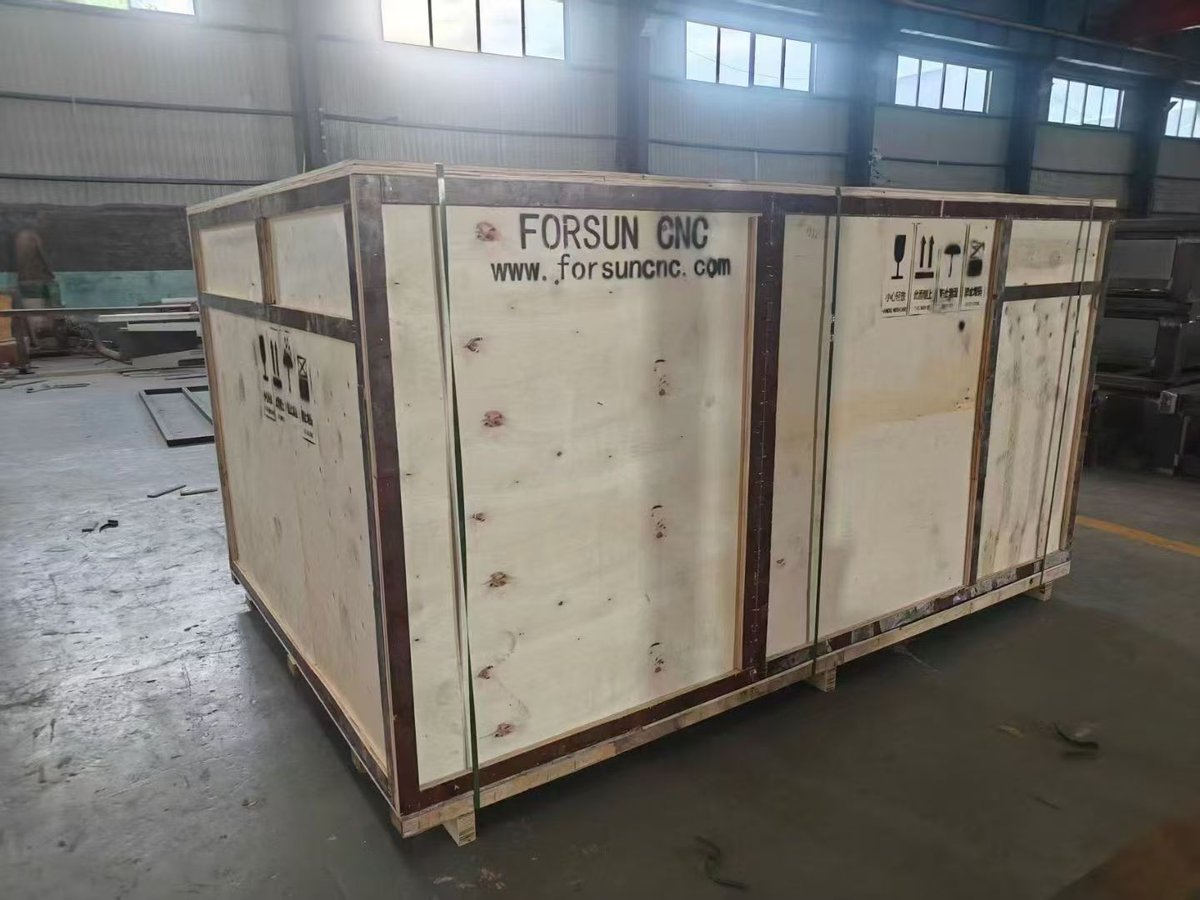 Heidi_FORSUN's tweet photo. #Forsun  Sunny &amp; Shipping day🚚
​​​​​​​​
​​​​​​Welcome to customize your machines 🤝
​​​​​
​​​​​​​​​​​​​📫sales39@forsuncnc.com
​​​​​​​​​​​​​☎0086 19053181252

​​​​​​​​​​​​​https://t.co/rGhDX1Sr43 https://t.co/RR3TjHUp0E