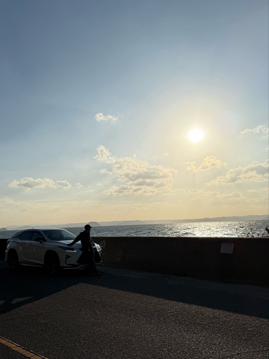 Taaa1929's tweet photo. 毎年言ってるけど海行きたい泳ぎたい
誰か一緒に行きませんか🥲 https://t.co/KaI8QiOUtk
