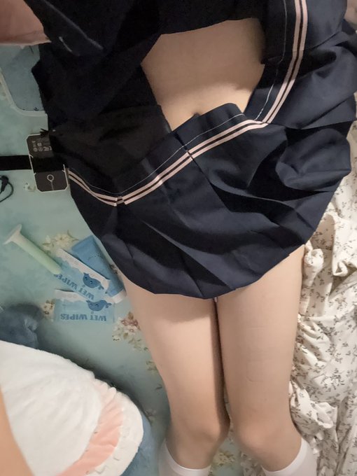 1114rika's tweet photo. おじさま、わたしじゃダメか？🥺💗
かなり年上の人がいいかも🥰
#滋賀 #DM https://t.co/CwyEhdIAGB