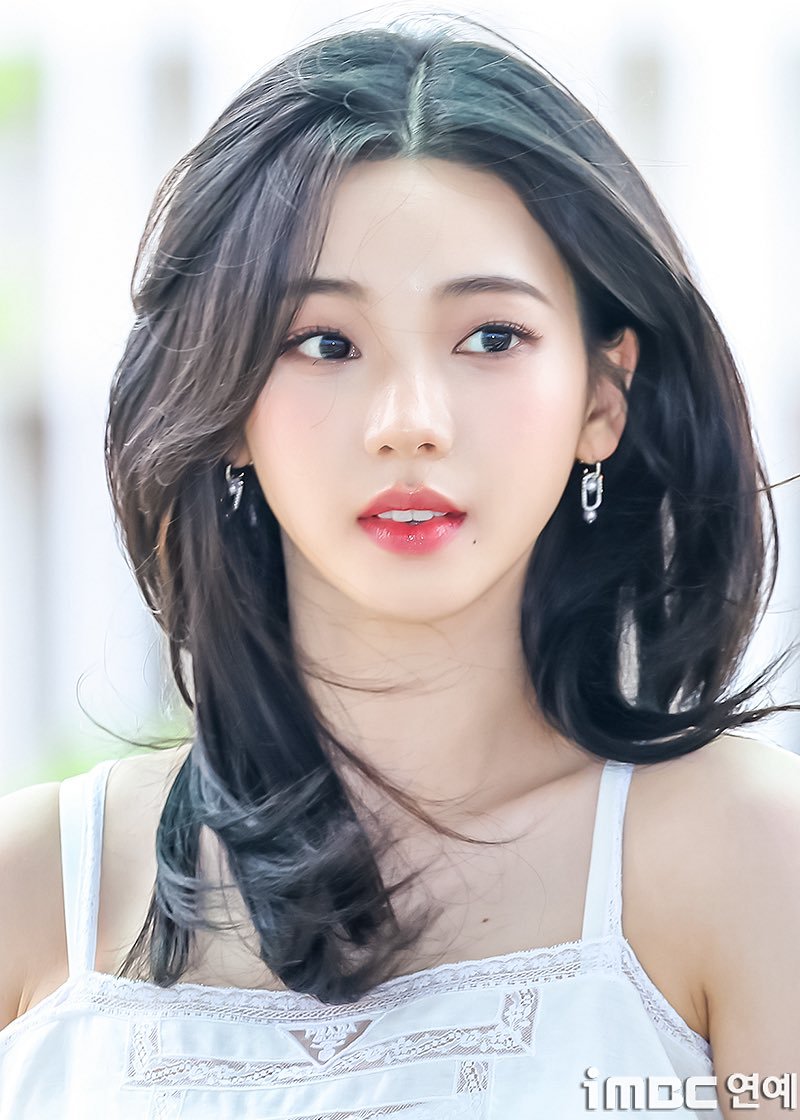 Jibinyu's tweet photo. hi :3 https://t.co/njxmWiUU0A