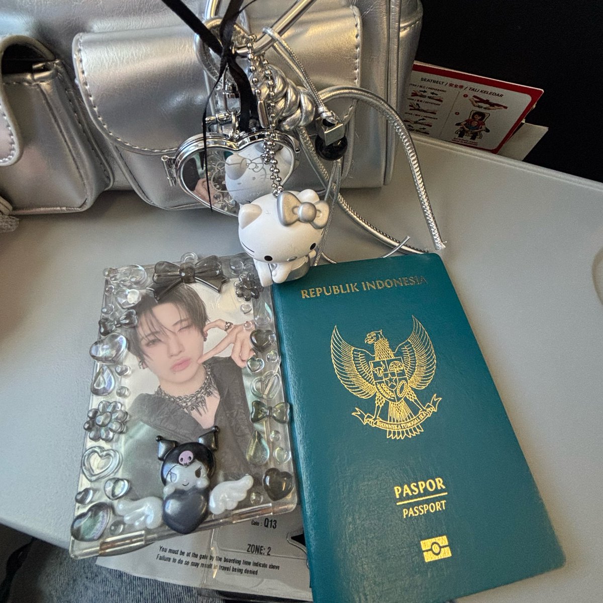 fleuryuma's tweet photo. ✈️ #BLAZETHEWAY_BANGKOK https://t.co/b0ldMGIgBz