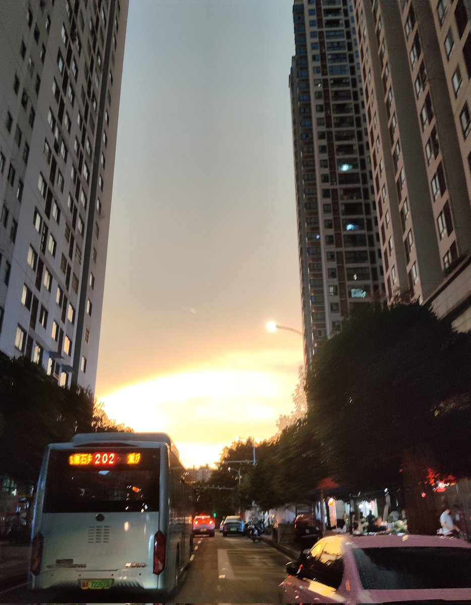 Bishoprd412BK's tweet photo. 🌇 ☀️ https://t.co/nG7dyA89A9