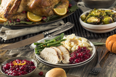 BessB68903's tweet photo. [Spice up your holidays with our limited-edition Thanksgiving turkey platter—juicy, glazed, and packed with fall flavors! Only available this week, grab yours before they’re gone!]， https://t.co/Xr7EpDvfX3